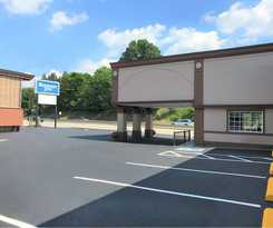 Super 8 By Wyndham Greensburg