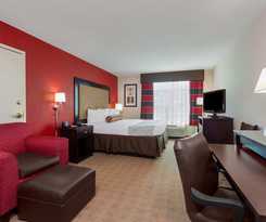 Hotel Wingate by Wyndham Macon I-75 