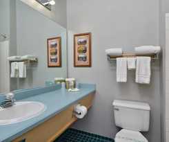 Hotel Econo Lodge Inn and Suites