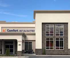 Hotel Comfort Inn and Suites Logan Near University