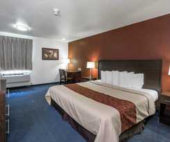 Hotel Spark by Hilton St. Robert Fort Leonard Wood 