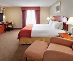 Holiday Inn Express and Suites Quakertown, An Ihg