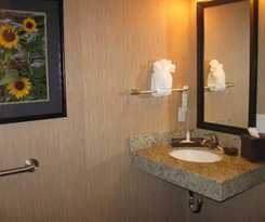 Hotel Little Missouri Inn and Suites