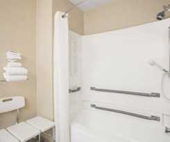 Super 8 By Wyndham Christiansburg/blacksburg Area