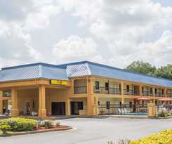Hotel Super 8 By Wyndham Norcross/i-85 Atlanta