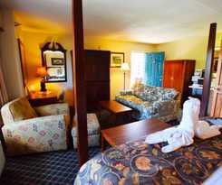 Hotel Arbors At Island Landing and Suites