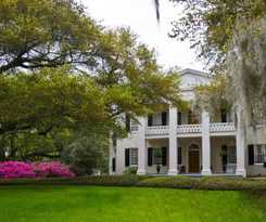 Monmouth Historic Inns and Gardens