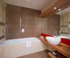 Mamaison Riverside Prague