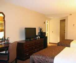 Hotel Auburn Place and Suites