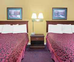 Days Inn By Wyndham N Little Rock East