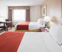 Holiday Inn Express & Suites St. Paul - Woodbury
