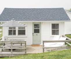 Hotel Breakers Montauk