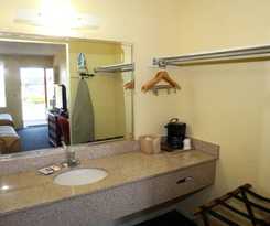 Hotel Red Carpet Inn Anniston Oxford
