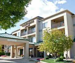 Courtyard By Marriott Champaign
