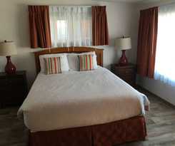 Hotel June Lake Villager