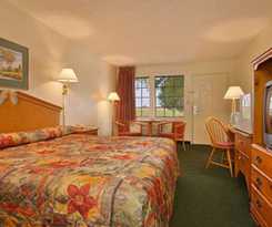 Hotel Red roof Inn Cadiz