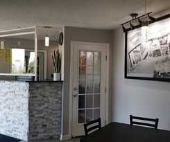 Super 8 By Wyndham Brownsburg
