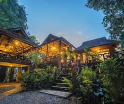 Hotel Art's Riverview Lodge