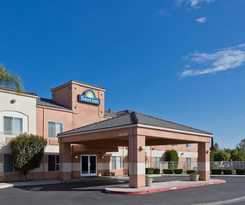 Hotel Days Inn By Wyndham Lathrop