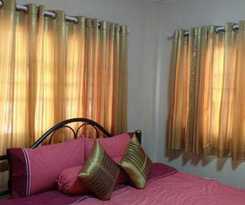 Hotel Baan Golden Resort