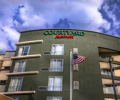 Hotel Courtyard By Marriott Charleston Downtown/civic Ce