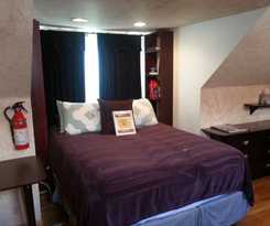 Ray's Bucktown Bed And Breakfast
