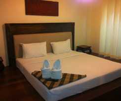 Ploy Resort