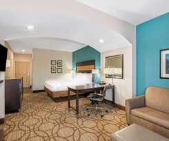 Hotel Spark by Hilton Little Rock West