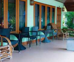 Hotel Rocky Point Resort