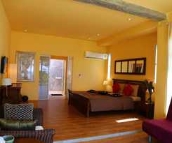 Koh Mak Ao Kao White Sand Beach