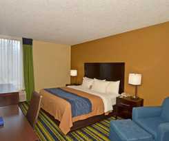 Comfort Inn and Suites Lantana - West Palm Beach South