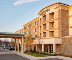 Courtyard By Marriott Paramus