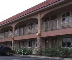 Industry Inn and Suites