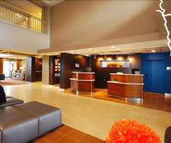 Courtyard By Marriott Raynham