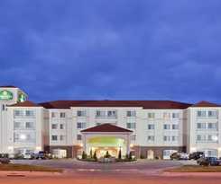 Hotel La Quinta Inn and Suites By Wyndham Dodge City