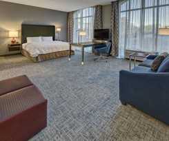 Hampton Inn and Suites Franklin Berry Farms