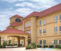 Hotel La Quinta Inn and Suites By Wyndham Cleburne