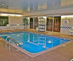 Hotel AmericInn by Wyndham Hays