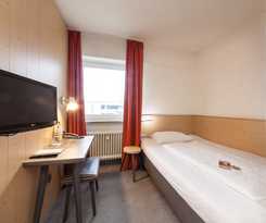 Sure by Best Western Muenchen Hauptbahnhof