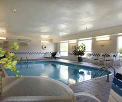 Hotel Spark by Hilton Moline Quad Cities