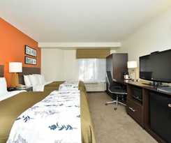 Hotel Sleep Inn & Suites Riverfront