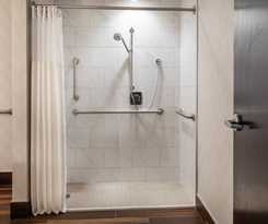 Hotel Doubletree By Hilton Youngstown Downtown