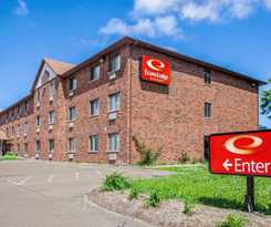 Econo Lodge Inn & Suites Bettendorf