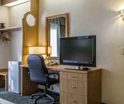 Hotel Revel Des Moines Urbandale, Tapestry Collection By Hilton