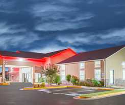 Hotel Surestay Plus By Best Western Tulsa East