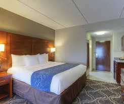 Hotel Comfort Suites Pineville