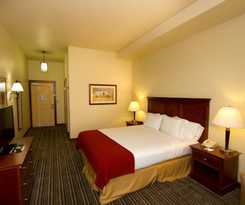 Holiday Inn Express and Suites Turlock, An Ihg