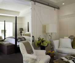 Farmhouse Inn