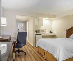 Atlantic Beach And Suites