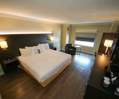 Hotel Hollywood Casino St. Louis
